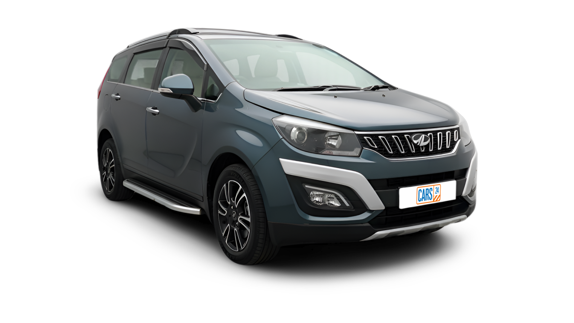 Mahindra MARAZZO-img